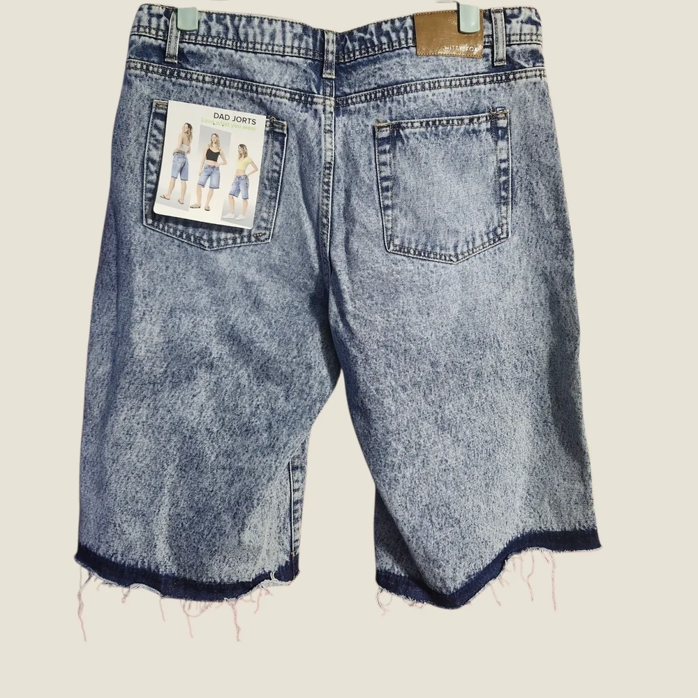 Witty Fox 90s Baggy Dad Jorts Sz 11